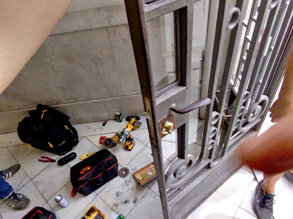 instalaci n cambio barcelona 9 - Clauteck Barcelona